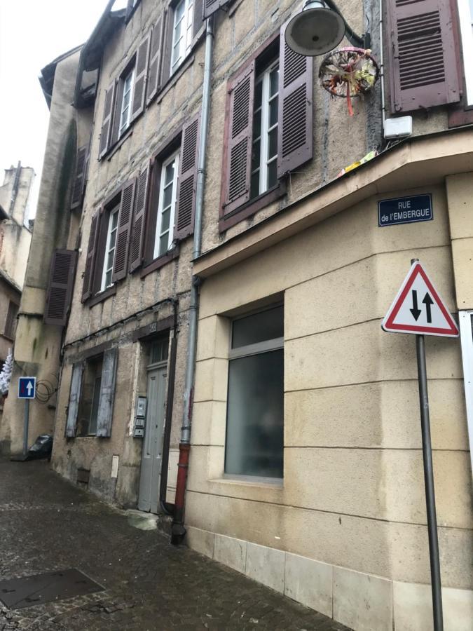 Apartamento La loge 45 AU COEUR DU CENTRE HISTORIQUE DE RODEZ Exterior foto