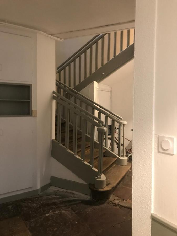 Apartamento La loge 45 AU COEUR DU CENTRE HISTORIQUE DE RODEZ Exterior foto