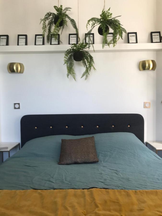 Apartamento La loge 45 AU COEUR DU CENTRE HISTORIQUE DE RODEZ Exterior foto